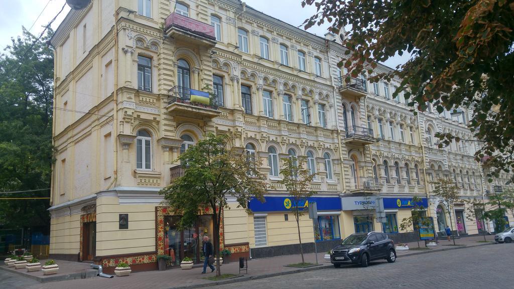 Apartment On Horodetskoho 4 Kiev Dış mekan fotoğraf