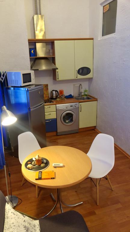 Apartment On Horodetskoho 4 Kiev Oda fotoğraf